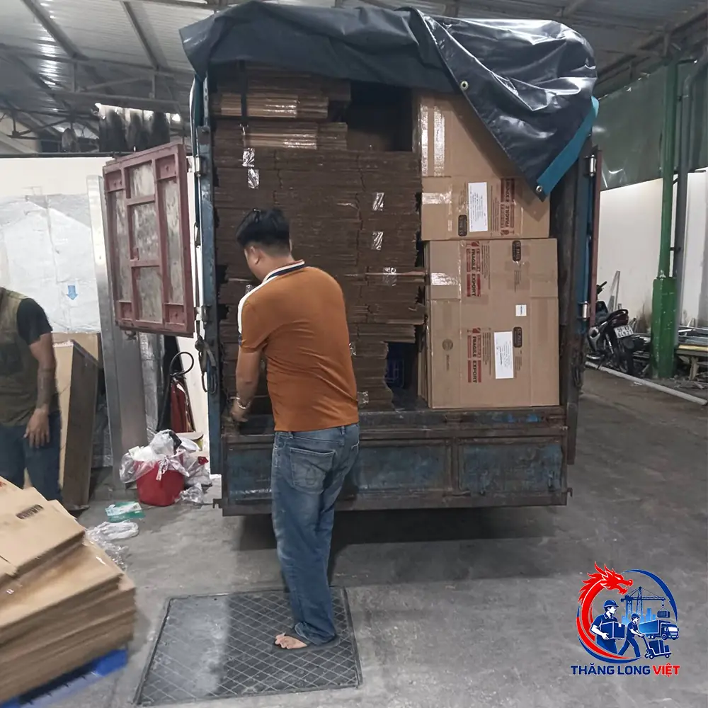 Bốc xếp gi&aacute; rẻ Thăng Long Việt