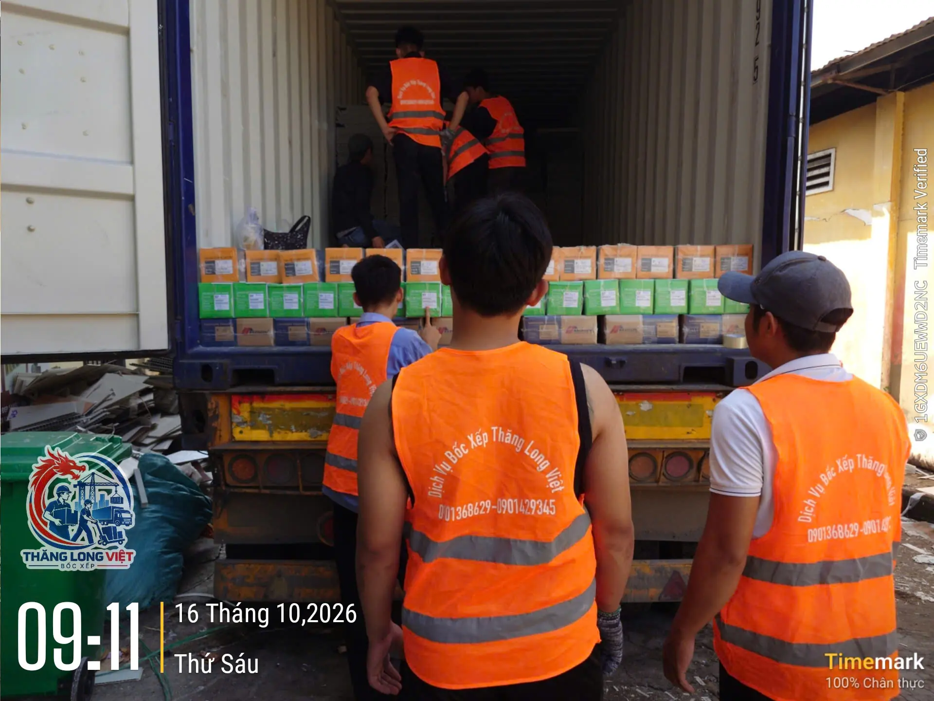 R&uacute;t h&agrave;ng container 20ft v&agrave; 40ft tại TPHCM
