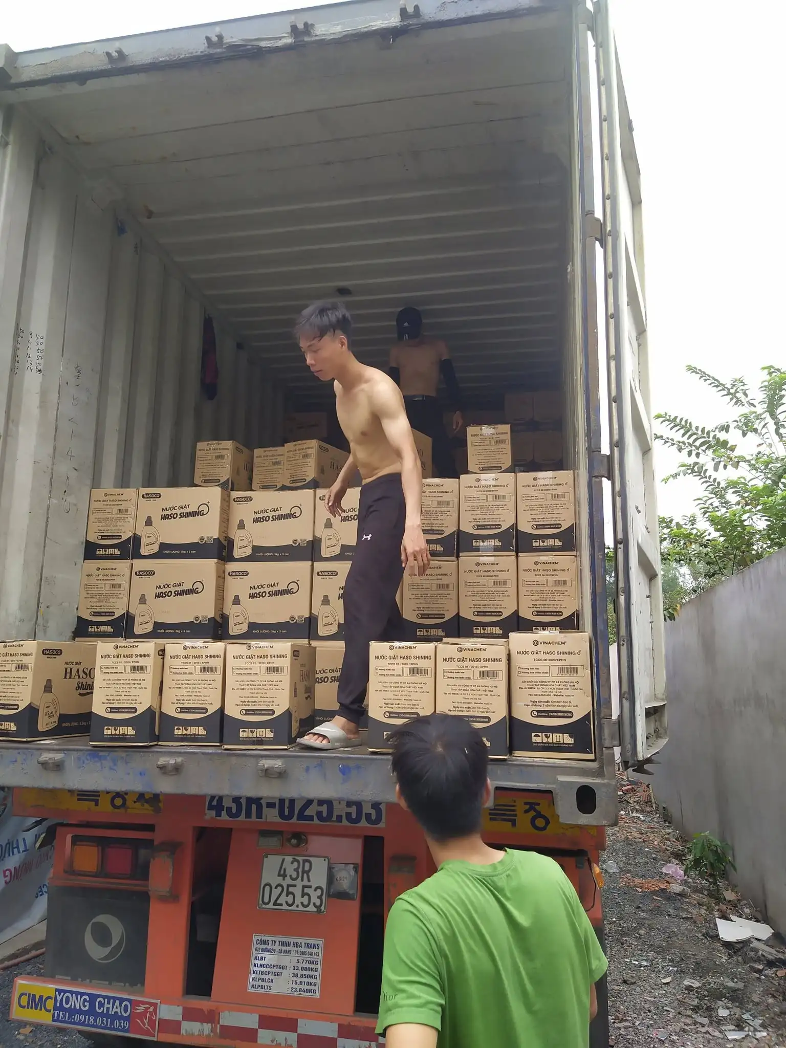 Dịch vụ bốc xếp xe tải Quận T&acirc;n B&igrave;nh