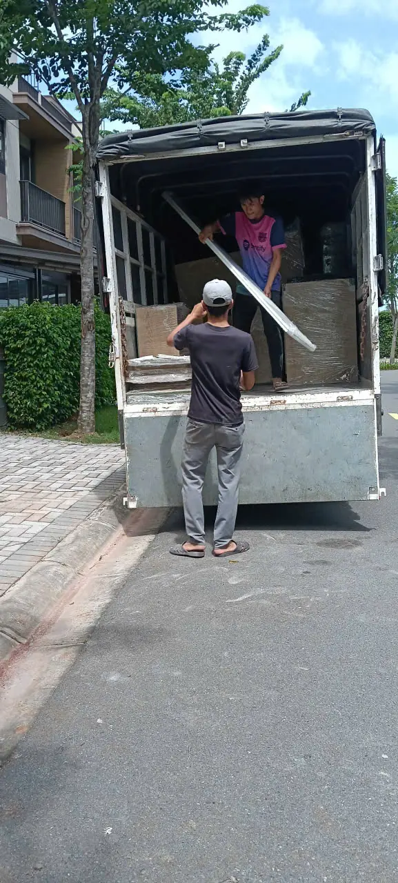 Dịch vụ bốc xếp xe tải Quận B&igrave;nh T&acirc;n