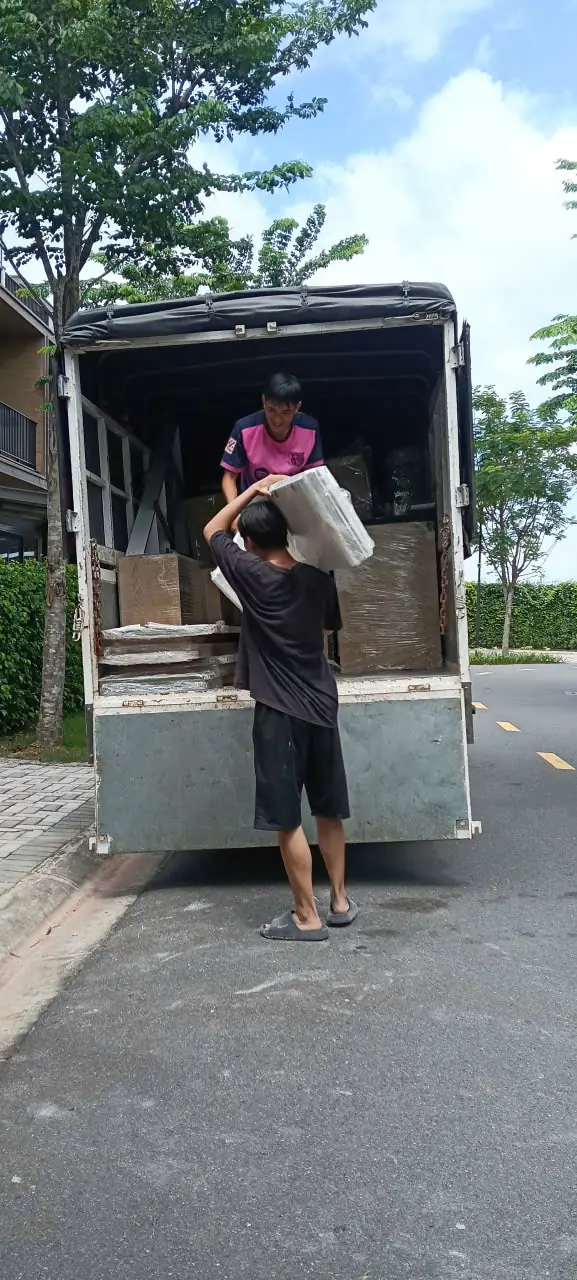 Dịch vụ bốc xếp xe tải Nh&agrave; B&egrave;